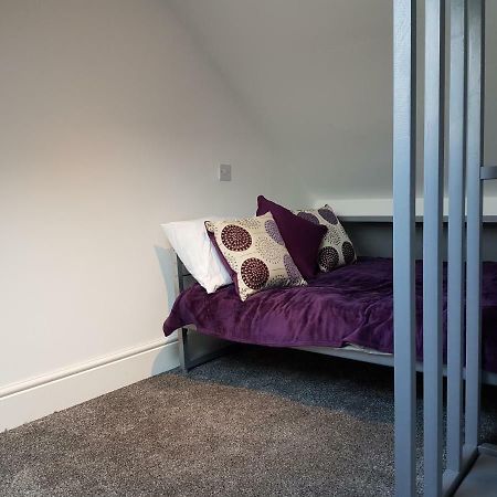 Webb Place 2 Bedroom Apartment ! Croydon Eksteriør billede