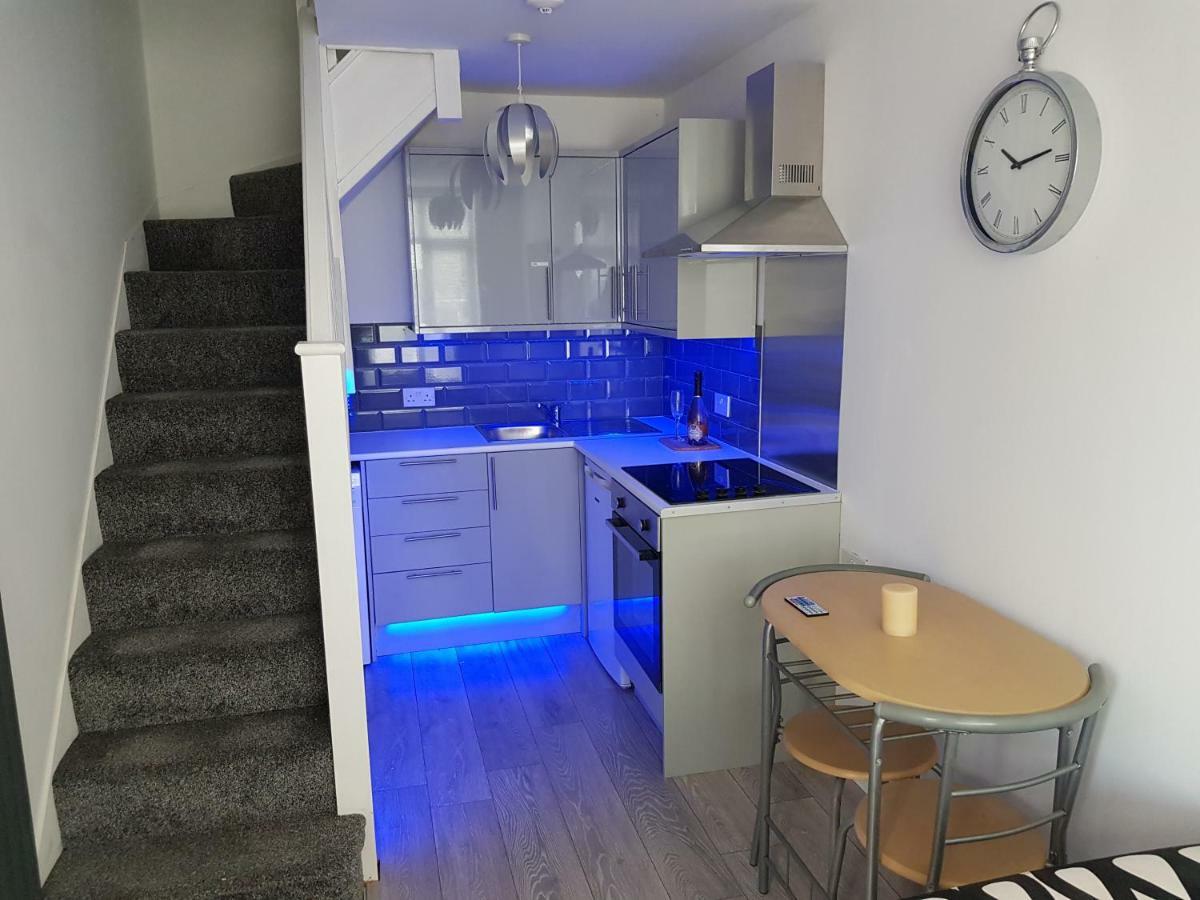 Webb Place 2 Bedroom Apartment ! Croydon Eksteriør billede